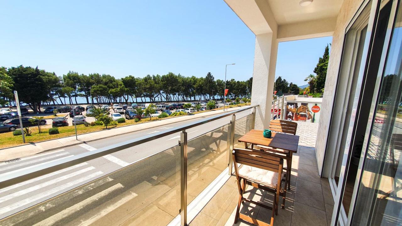 Olav Holiday Apartments Bar Esterno foto